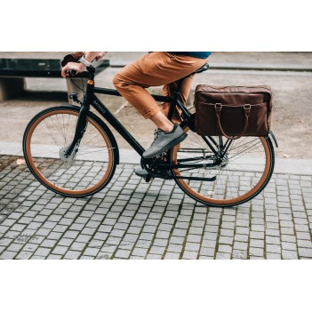 funktionale Fahrradtasche aus Leder